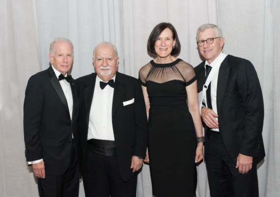 The IIE Gala honored Vartan Gregorian, president of Carnegie Corporation of New York, for his lifelong commitment to philanthropy and education.