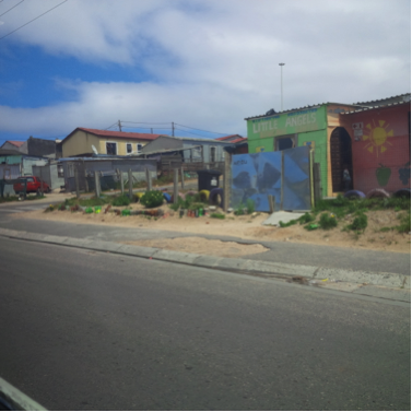 RTEmagicC_Khayelitsha1_fromdesk_112613_01.png